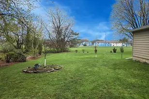 426 Wildwood Ct, Marshfield, WI 54449 - Photo 32