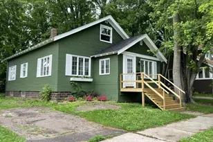 306 W Main St, Thorp, WI 54771 - Photo 2