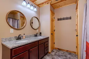 4387 Double Oaks Trail, Rhinelander, WI 54501 - Photo 34