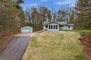 E1875 Doede Ln, Iola, WI 54945 - Photo 4