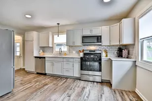 828 Wausau Ave, Wausau, WI 54403 - Photo 16