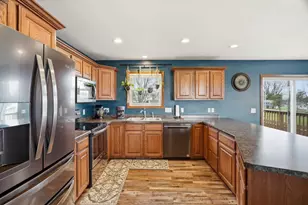 305 W 29th St, Marshfield, WI 54449 - Photo 16