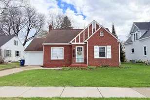 401 Broadway Ave, Wausau, WI 54403 - Photo 2