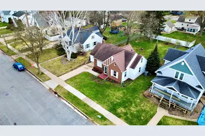 401 Broadway Avenue, Wausau, WI 54403 - Photo 22