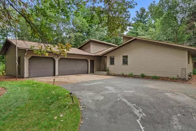 313 Woodland Drive, Stevens Point, WI 54482 - Photo 2