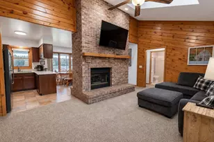 2040 1st St, Wisconsin Rapids, WI 54494 - Photo 10