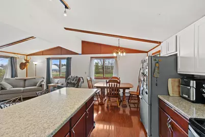 3108 Sunset Drive North, Stevens Point, WI 54482 - Photo 4