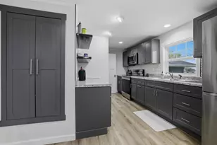 2432 Stanley St, Stevens Point, WI 54481 - Photo 16