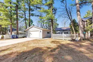 N2311 Long Cove Dr, Waupaca, WI 54981 - Photo 40