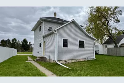 108 W 3rd Street, Merrill, WI 54452 - Photo 2