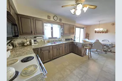 4251 Mill Avenue, Wisconsin Rapids, WI 54494 - Photo 4