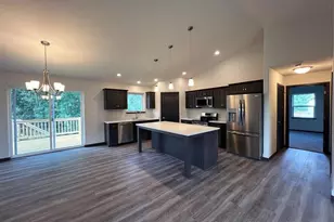 4517 Moreland Rd, Plover, WI 54467 - Photo 4