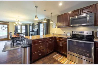 617 Main Street, Marathon, WI 54448 - Photo 14