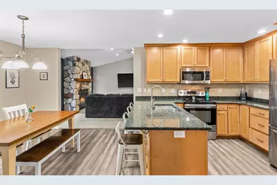 4790 Emerald Lane, Stevens Point, WI 54482 - Photo 4