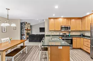 4790 Emerald Ln, Stevens Point, WI 54482 - Photo 4