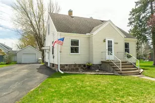 1211 3rd Ave, Antigo, WI 54409 - Photo 2