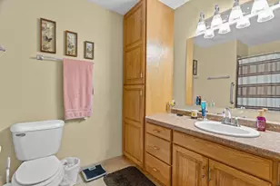 715 N Hinman Ave, Marshfield, WI 54449 - Photo 16
