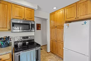 715 N Hinman Ave, Marshfield, WI 54449 - Photo 10