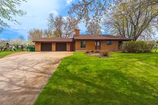 6864 Dairyland Ln, Rudolph, WI 54475 - Photo 2
