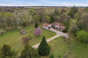 9722 1st St, Plainfield, WI 54966 - Photo 4