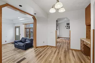2151 Breezewood, Plover, WI 54467 - Photo 8