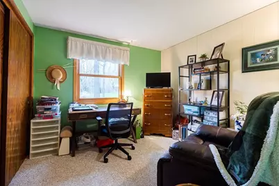 8305 Hillcrest Road, Custer, WI 54423 - Photo 6