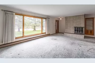 2602 Merrill Avenue, Wausau, WI 54401 - Photo 6