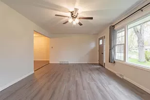 504 Birch St, Mosinee, WI 54455 - Photo 8