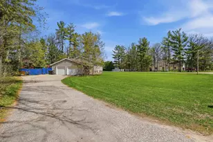 2410 Hickory Dr, Plover, WI 54467 - Photo 44