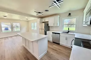 704 Spruce St, Merrill, WI 54452 - Photo 8