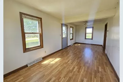 11858 Mac Arthur Drive, Chili, WI 54420 - Photo 8