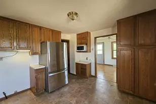 11858 MacArthur Dr, Chili, WI 54420 - Photo 6