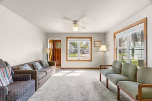 612 N Walnut Ave, Marshfield, WI 54449 - Photo 4