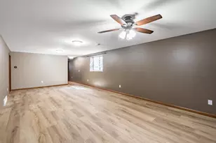 2260 Sisken Ln, Kronenwetter, WI 54455 - Photo 32