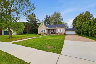 520 Lincoln St, Wisconsin Rapids, WI 54494 - Photo 2