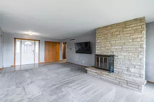 1235 Elm St, Wausau, WI 54401 - Photo 10