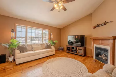 2850 Flagstone Lane, Wausau, WI 54401 - Photo 6