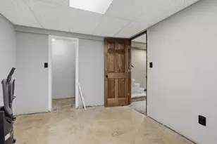 1427 E 29th St, Marshfield, WI 54449 - Photo 38