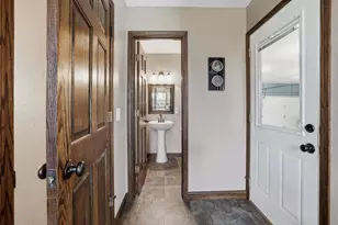 1427 E 29th St, Marshfield, WI 54449 - Photo 20