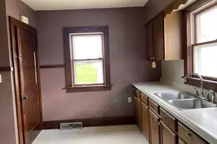 915 Western St, Marshfield, WI 54449 - Photo 14