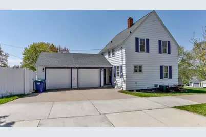 303 9th Avenue, Wausau, WI 54401 - Photo 2