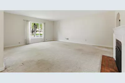 2409 Simonis Street, Stevens Point, WI 54481 - Photo 10