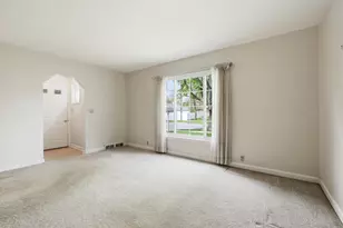 2409 Simonis St, Stevens Point, WI 54481 - Photo 8