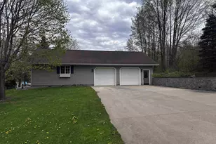 2004 Sonnentag Rd, Marathon, WI 54448 - Photo 4