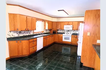406 Schofield Avenue, Greenwood, WI 54437 - Photo 4