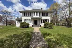 405 E Broadway Ave, Medford, WI 54451 - Photo 2