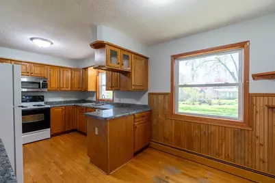408 Jefferson Street, Marshfield, WI 54449 - Photo 8