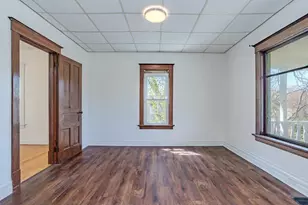 105 10th St, Wausau, WI 54403 - Photo 8