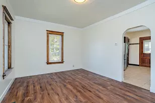 105 10th St, Wausau, WI 54403 - Photo 10