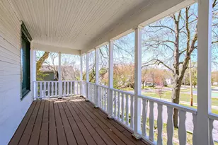 105 10th St, Wausau, WI 54403 - Photo 2